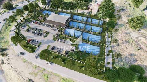 Terreno para construção de um complexo desportivo de Padel situado no Triângulo Dourado.