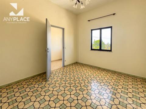 Lote de terreno para construção de condomínio.