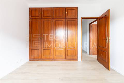 Apartamento T2 Venda em Baguim do Monte (Rio Tinto),Gondomar