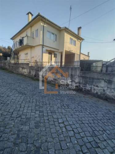 Moradia Geminada >=T10 Venda em Ferreiros e Gondizalves,Braga
