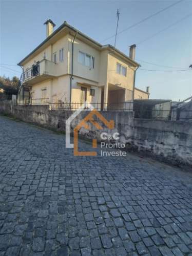 Moradia Geminada >=T10 Venda em Ferreiros e Gondizalves,Braga