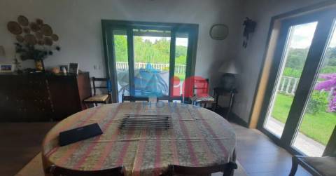 Moradia T4 Venda em Currelos, Papízios e Sobral,Carregal do Sal