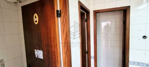 Loja  Venda em Ramada e Caneças,Odivelas