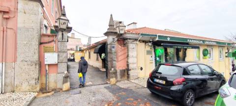 Loja  Venda em Ramada e Caneças,Odivelas