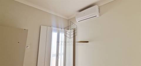 Apartamento T2 Venda em São Vicente,Lisboa
