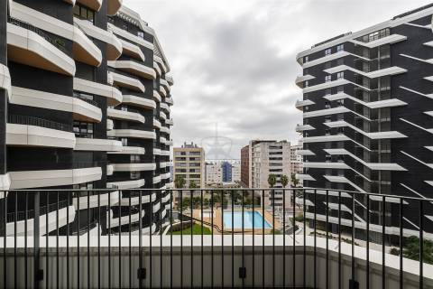 Apartamento T2 Venda em Parque das Nações,Lisboa