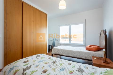 Moradia T5 em Alpiarça
