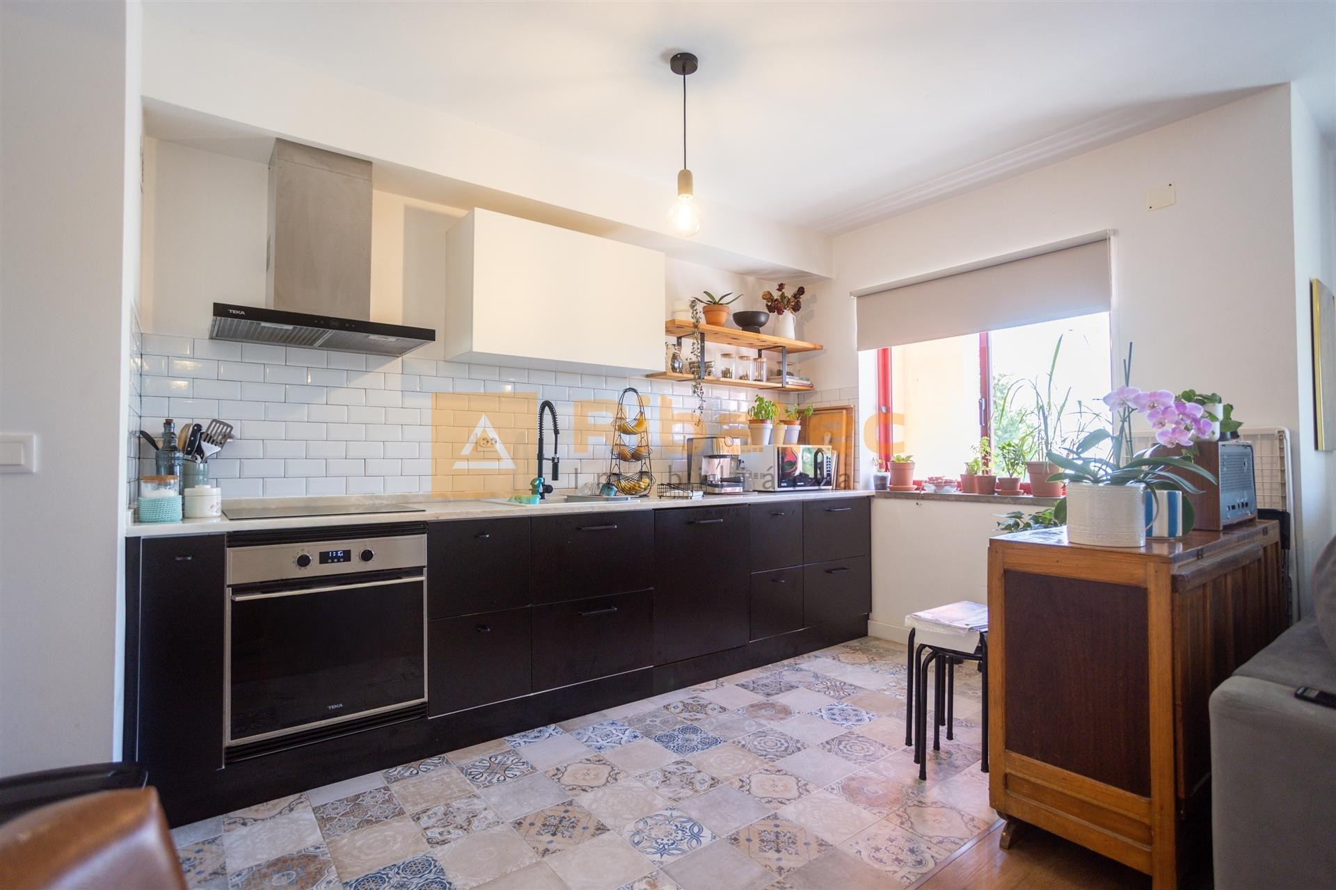 Apartamento T3 no Monte da Caparica