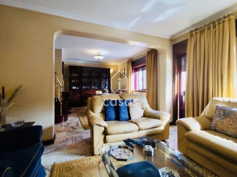 Moradia T4 Venda em Rio Tinto,Gondomar