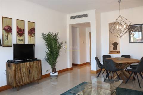 Apartamento T2 Venda em Quarteira,Loulé
