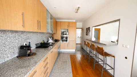Apartamento T2 Venda em Bougado (São Martinho e Santiago),Trofa