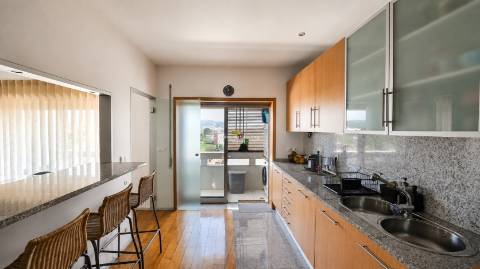 Apartamento T2 Venda em Bougado (São Martinho e Santiago),Trofa
