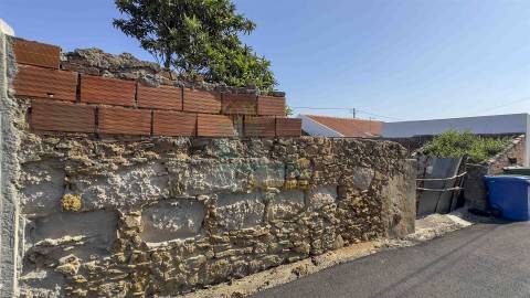 Moradia para Recuperar com Potencial Único – Lagoa de Óbidos