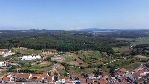 Moradia para Recuperar com Potencial Único – Lagoa de Óbidos