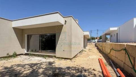 Moradia Térrea próximo de Caldas da Rainha