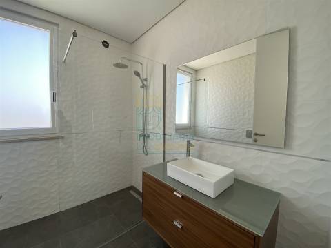 Moradia T3 Moderna com Piscina | Salir do Porto