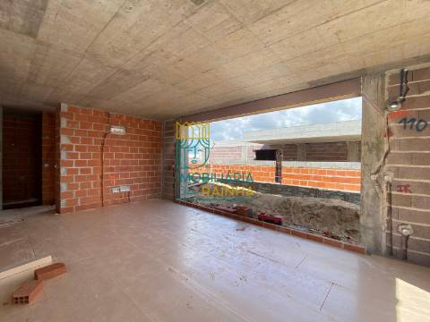Moradia T3 com Piscina em Salir do Porto
