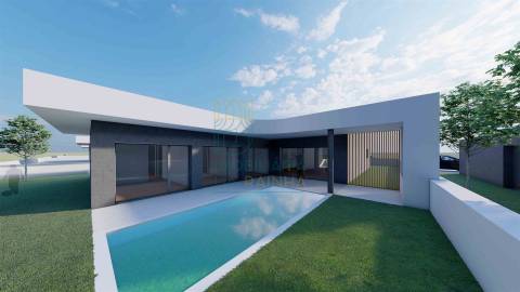 Moradia Térrea de Arquitetura Contemporânea com Piscina