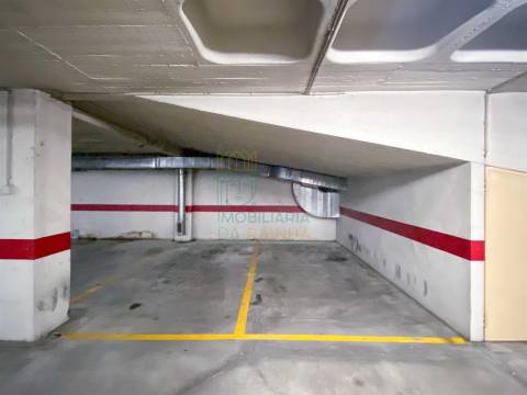 Lugares de Garagem no Centro de Caldas da Rainha