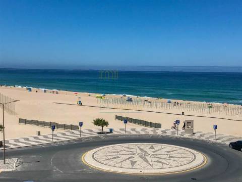 Moradia com 3 quartos, Piscina e Garagem em Caldas da Rainha