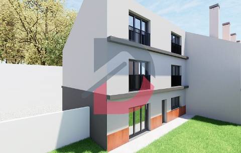 Moradia T2+2