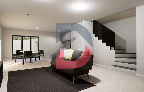 Moradia T2+2
