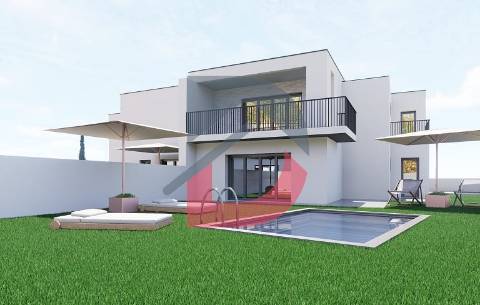 Moradia T2+2