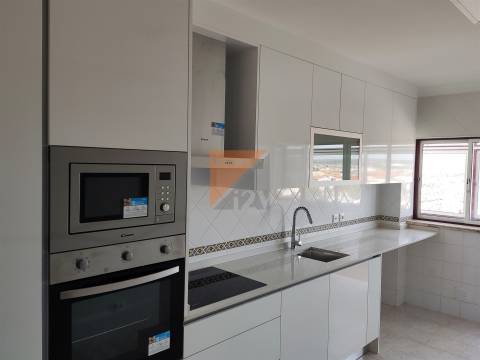 Apartamento T3+1 DUPLEX Venda em Marrazes e Barosa,Leiria