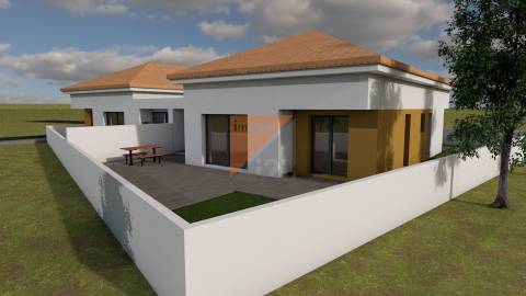 Moradia T3 Venda em Milagres,Leiria