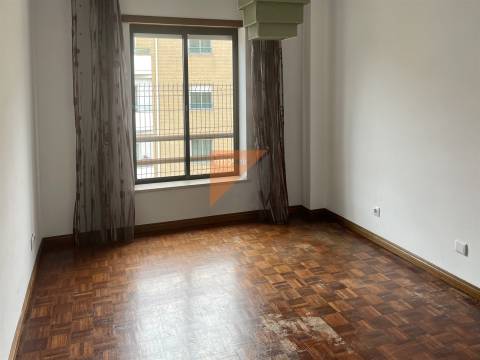 Apartamento T3 Venda em Leiria, Pousos, Barreira e Cortes,Leiria