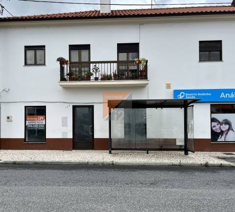 Loja  Arrendamento em Santa Eufémia e Boa Vista,Leiria