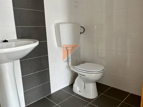 Loja  Arrendamento em Santa Eufémia e Boa Vista,Leiria