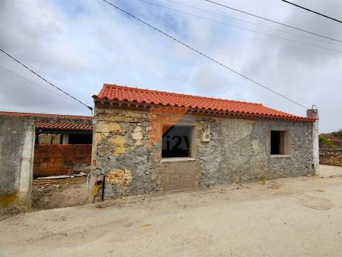 Moradia Isolada T2 Venda em Brogueira, Parceiros de Igreja e Alcorochel,Torres Novas