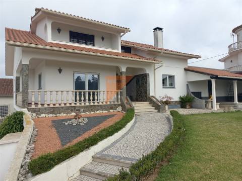 Moradia T6 Venda em Nossa Senhora da Piedade,Ourém