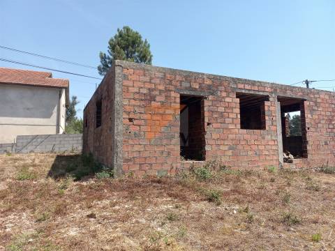 Terreno para construção Colmeias