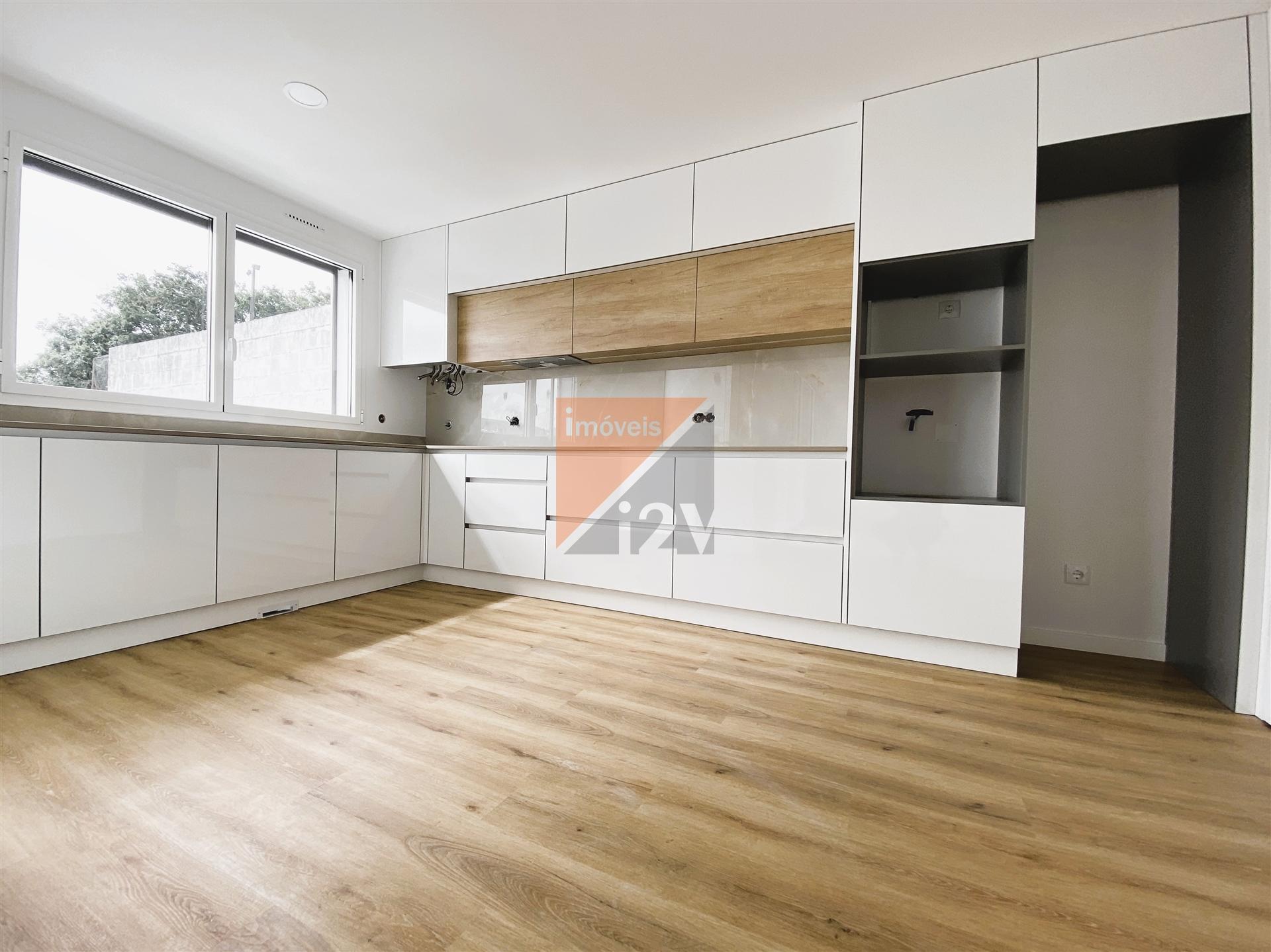 Moradia Geminada T3, Leiria, Pombal, Pombal