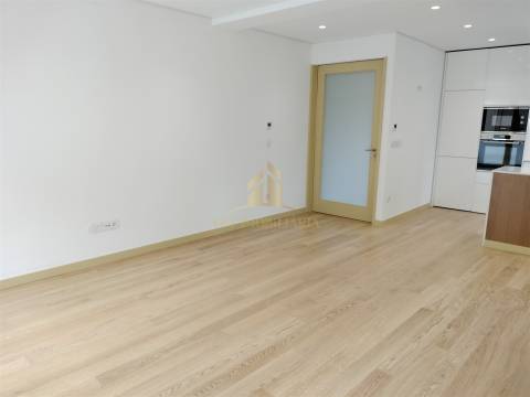 Apartamento T3 Venda em Aldoar, Foz do Douro e Nevogilde,Porto