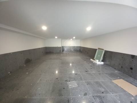 Moradia T3 NOVA com piscina em Braga