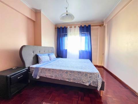 Apartamento T4 DUPLEX Venda em Odivelas,Odivelas