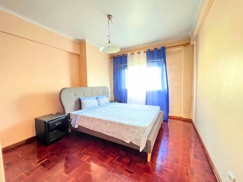 Apartamento T4 DUPLEX Venda em Odivelas,Odivelas