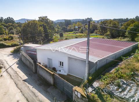 Armazém em Freiriz, Vila Verde
