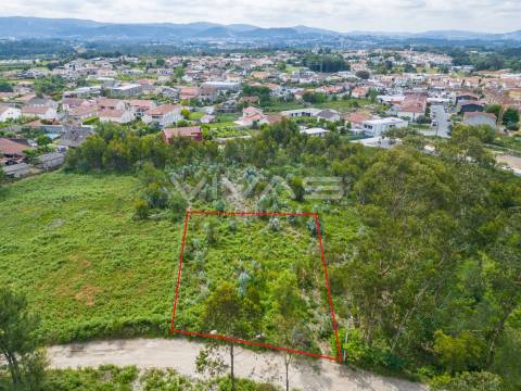 Terreno para construção em Loureira, Vila Verde