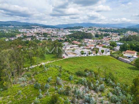Terreno para construção em Loureira, Vila Verde