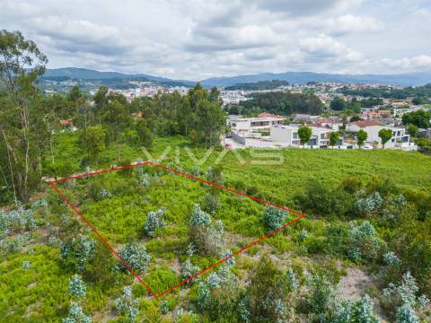 Terreno para construção em Loureira, Vila Verde