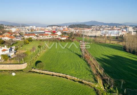 Terreno para construção em Barbudo, Vila Verde