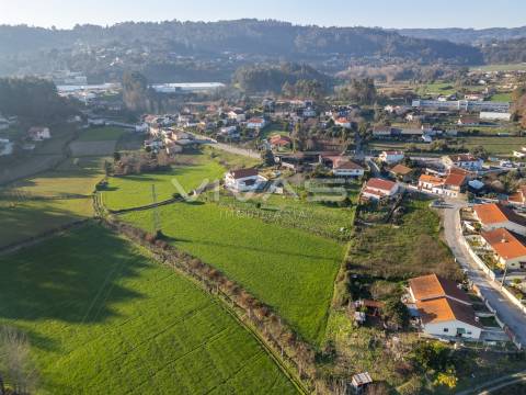 Terreno para construção em Barbudo, Vila Verde