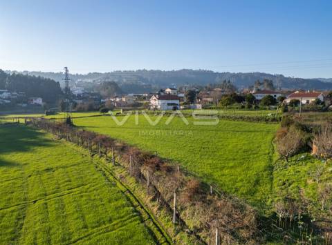 Terreno para construção em Barbudo, Vila Verde