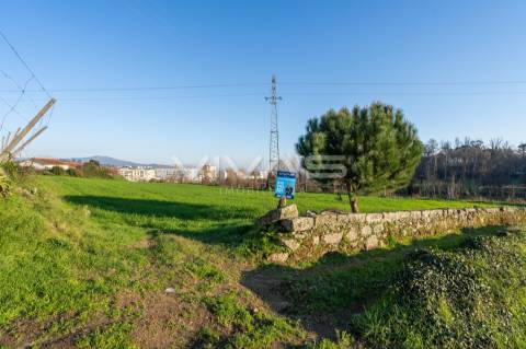 Terreno para construção em Barbudo, Vila Verde