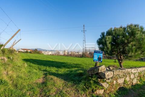 Terreno para construção em Barbudo, Vila Verde