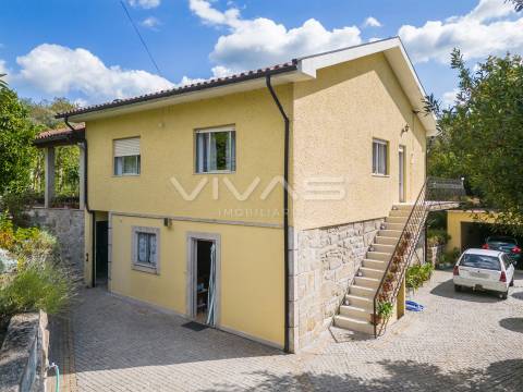Moradia T4+2 Venda em Crespos e Pousada,Braga